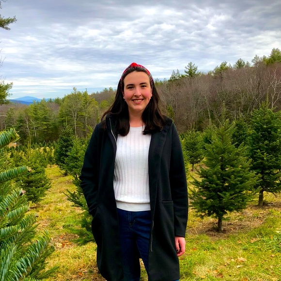 Meet your Posher, Emma - Picture 1 of 1